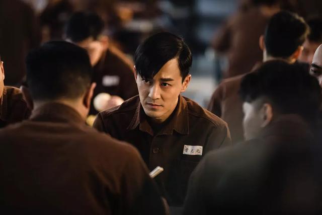 荷兰VODAFONE精品海报