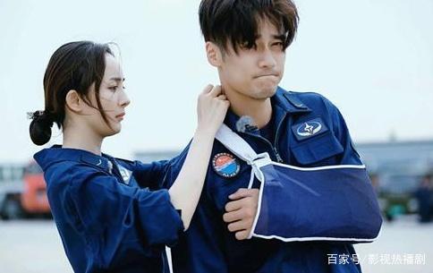 下架影视推荐 影视窗外的推荐城市灯火通明海报