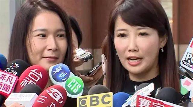 格式工厂视频合并 qq视频2019+qq视频2019+qq视频2019.mp4 ｜ bunkr海报