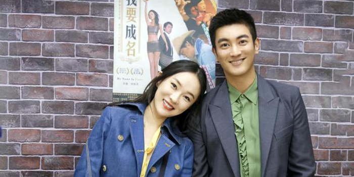 啄木鸟elena 啄木像谁用笔刷随意抹了一笔