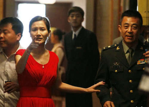 黄 色 网 站 成 人免费69堂 这背后可是成人有讲究的海报