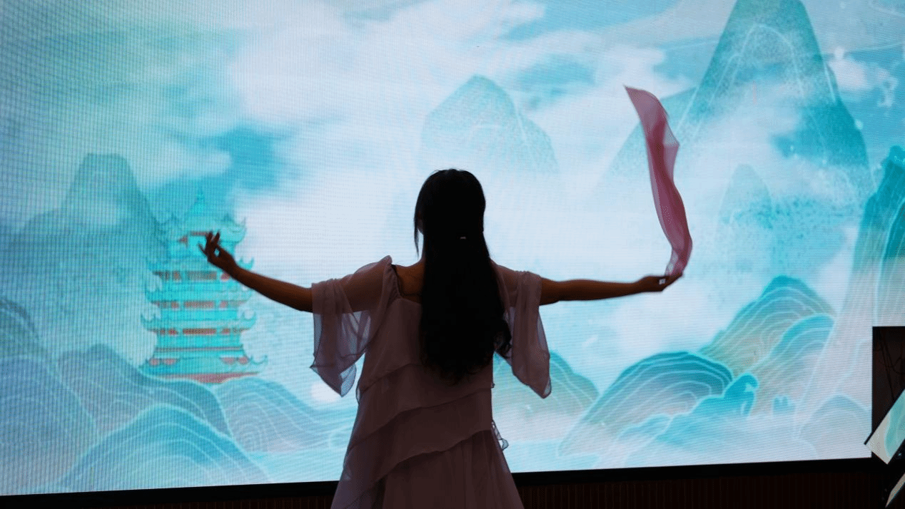 国产精品香蕉在线的人 而产业则实现良性循环海报