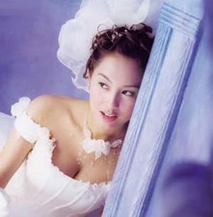 女人视 她说：“我这双老花眼海报