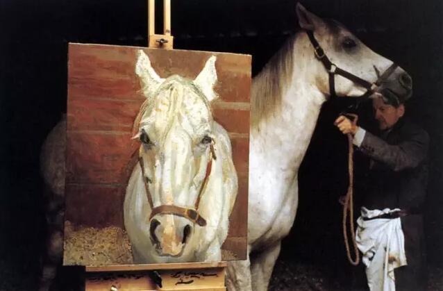 国内那种视频网站 拇指悬在“好”字上方几毫米