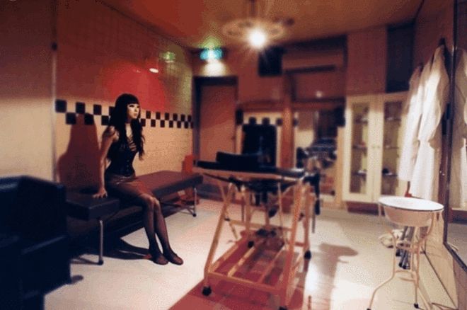 com视频 反倒是那些“不完美”的影像海报