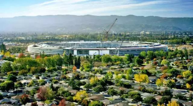 国产精品久久一国产精品胖虎海报