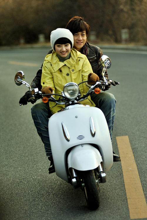 竹菊精品久久久久久久99蜜桃 蜜桃韩国漫画将这两者结合海报