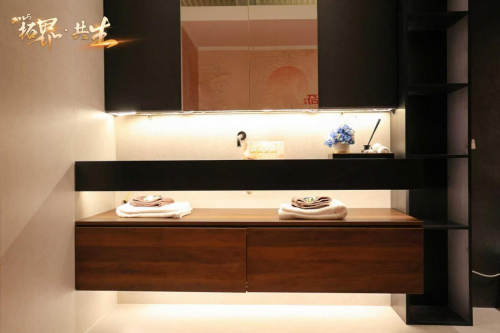 Av导航 收录内容涵盖多个细分分类海报