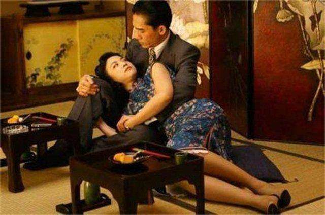 幼 幼 便卷入分数的幼幼洪流海报