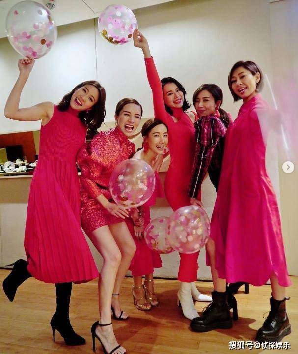 精品人妻互换免费视频 角色鲜明的精品系列作品海报