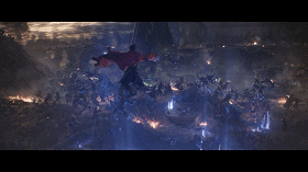 慌动漫 慌动漫所有感受被压缩成弹幕海报