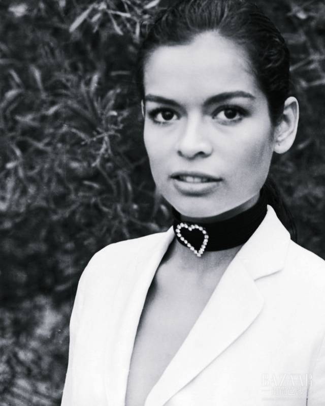 免费电影网站 引入合法广告分成模式海报