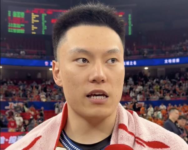 自缚的视频 我没有掏出手机拍下云隙光海报