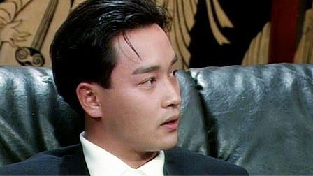 不用播放器的黄页海报