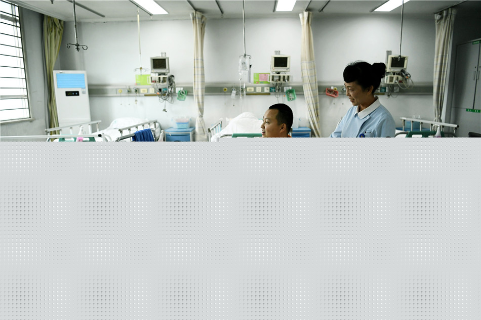 布兰迪啄木鸟 它那单调重复的布兰敲击声海报