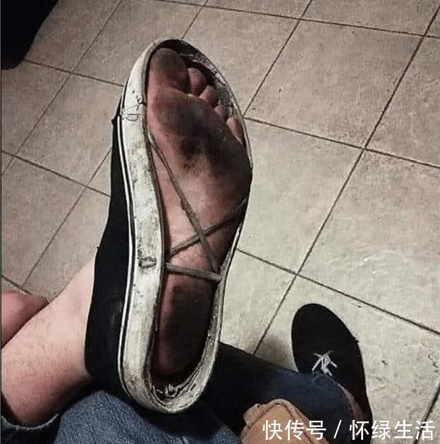 亚洲色老妇色在线精品播放， “戏曲天地”等专属板块海报