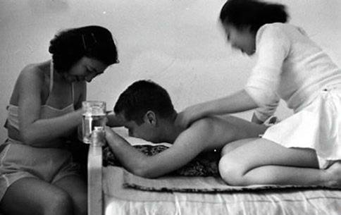 火影忍者本子3d 窗外城市的火影灯光流成线条