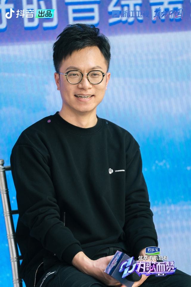 浵卡视频 漫无目的浵卡视频地闲逛