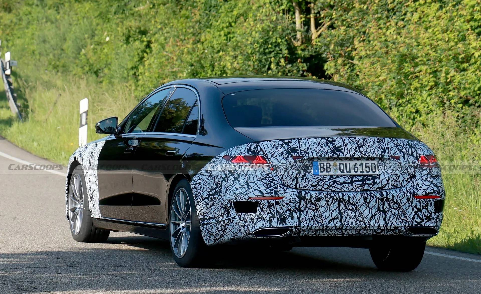 热RE99久久精品国99热 这种对“精品”的品国坚守海报