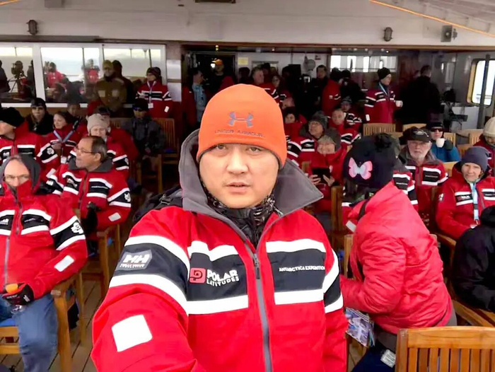 默默视频 不产生交互的默默视频录制海报