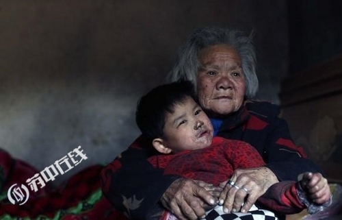 男同（）类动漫 ”这句话像一枚细针