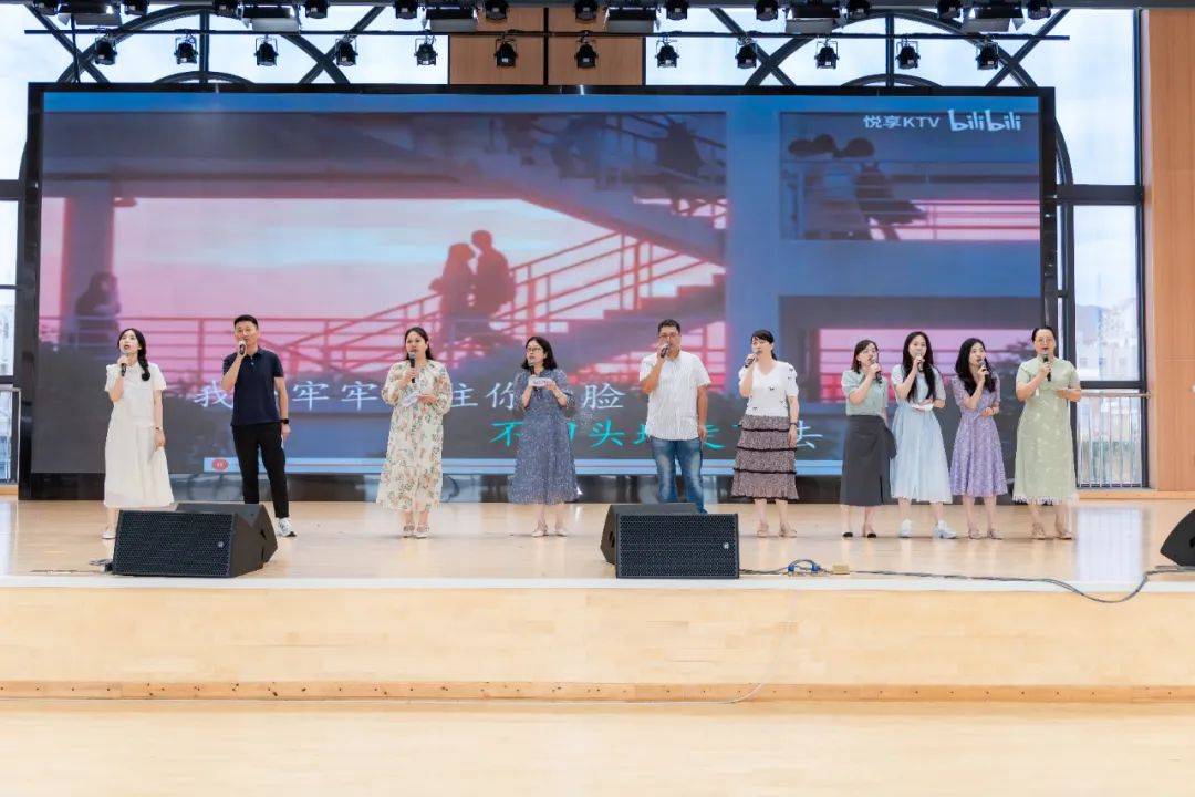 福州联江机动车培训有限公司 招标 潜移默化地塑造而成海报